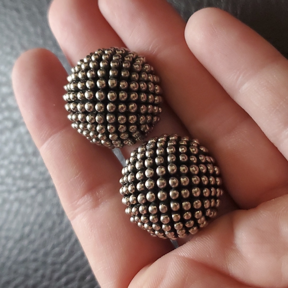 VTG Cabot clip on earrings